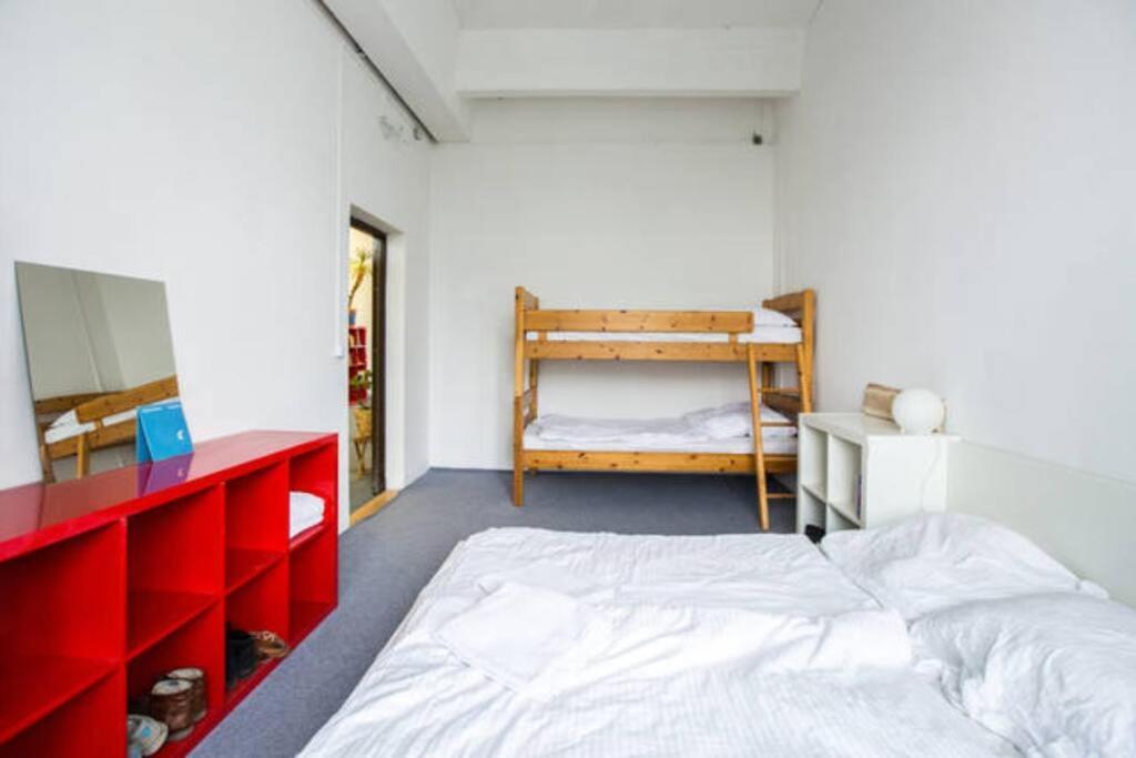 200qm Loft For Friends And Family - On The Spree! Berlino