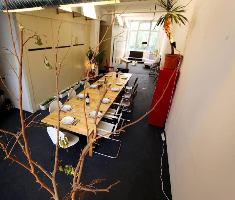 200qm Loft For Friends And Family - On The Spree! Appartamento *